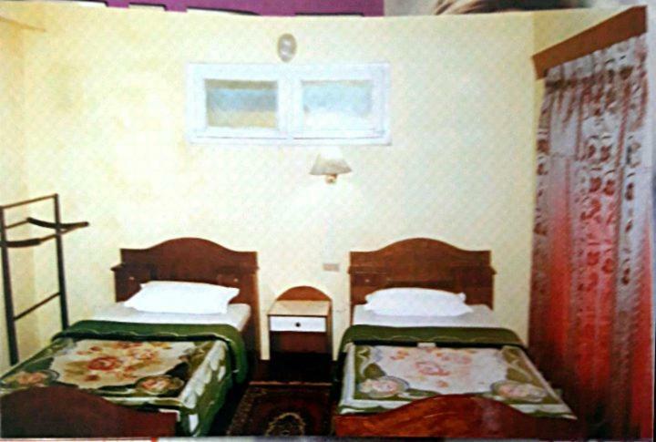 Hotel Mount Heaven Pokhara Ngoại thất bức ảnh