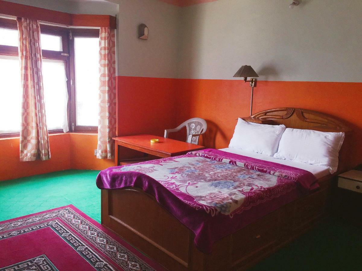Hotel Mount Heaven Pokhara Ngoại thất bức ảnh