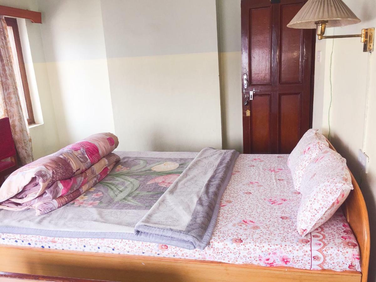 Hotel Mount Heaven Pokhara Ngoại thất bức ảnh